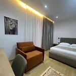Hotel Skanderbeg *