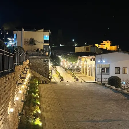 Skanderbeg ホテル