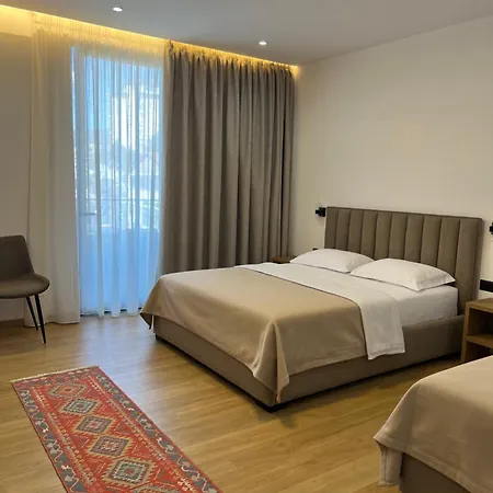Hotel Skanderbeg