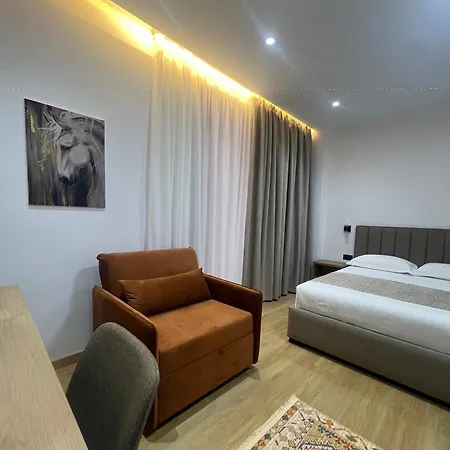 Hotel Skanderbeg *