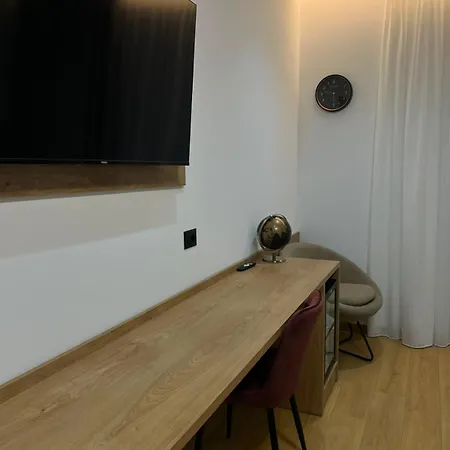Hotel Skanderbeg *