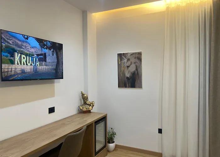 Hotel Skanderbeg *